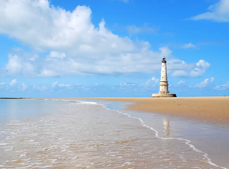 Le Phare de Cordouan : l’incontournable du tourisme en Gironde