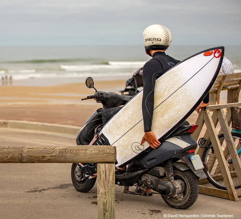 Plage de Vendays-Montalivet en Gironde : activité Surf