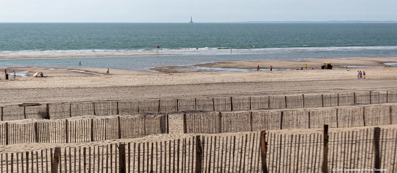 Plage de Soulac-sur-Mer en Gironde, entre océan, estuaire et charme Belle Époque